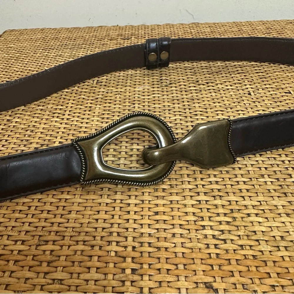 Vintage Women's M/L Genuine Leather Brown Brass Buckle Hook Equestrian Riding - Picture 3 of 6